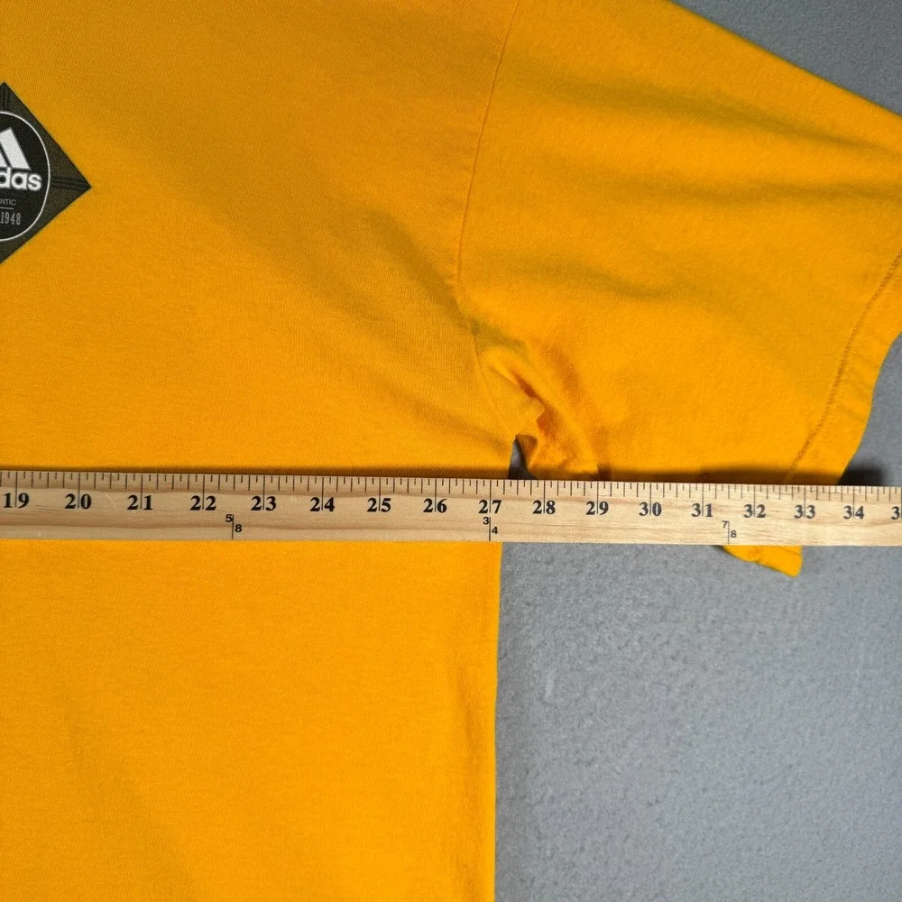 Vintage Adidas‎ Athletic Tradition T-Shirt Mens 2XL Yellow USA Graphic Comfort